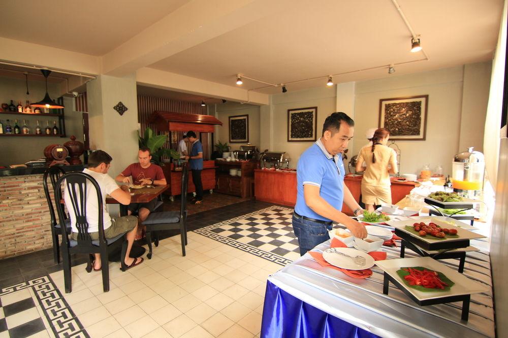 Jing Du Hotel Phnom Penh Exterior photo